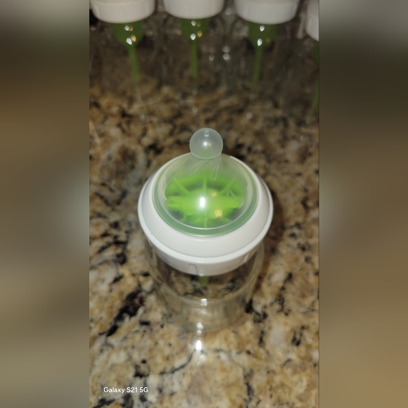 7 Dr. Brown's GLASS 5oz Wide Neck Anti Colic Baby Bottles Set - Picture 3 of 4